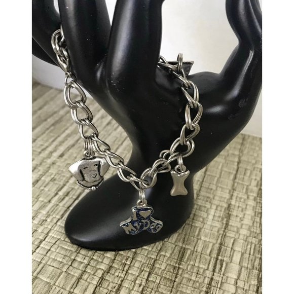 I Heart My Dog‎ Charm bracelet Too Cute - Picture 1 of 2